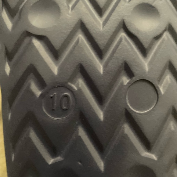 New without box Mens slides NASA brand red white blue size 9,10,11 sandals - Picture 4 of 5